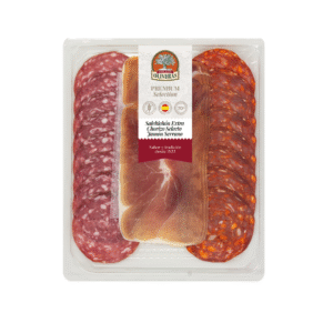 Tapas mix Salchichon, Chorizo, Jamón serrano. Charcuteria